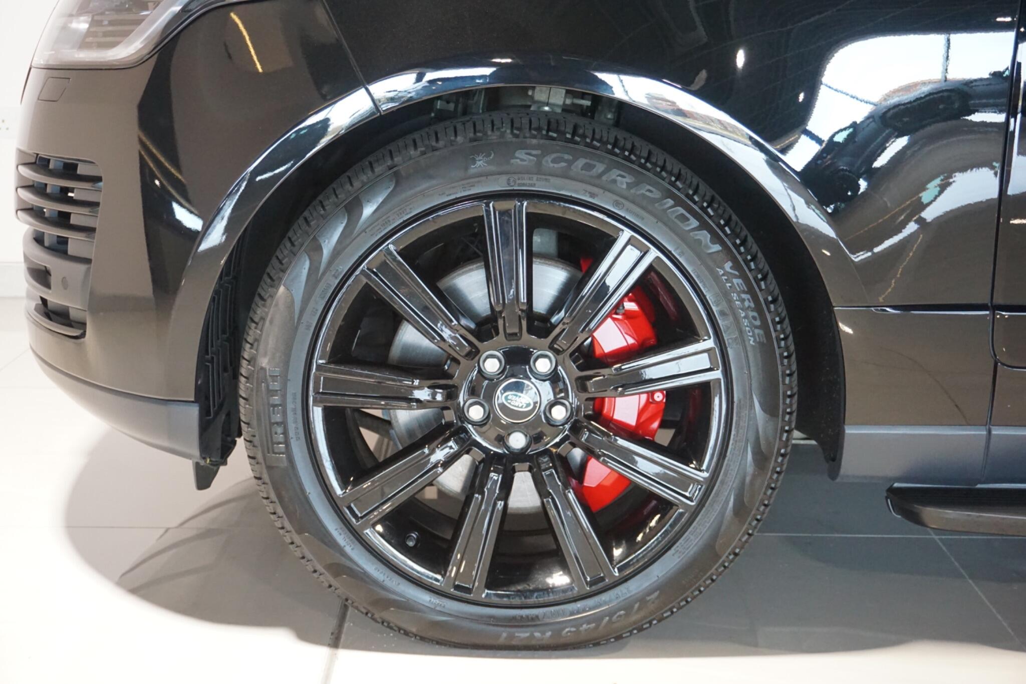 Land Rover Range Rover 2.0 P400e 13.1kWh Westminster Black SUV 5dr Petrol Plug-in Hybrid Auto 4WD Euro 6 (s/s) (404 ps)